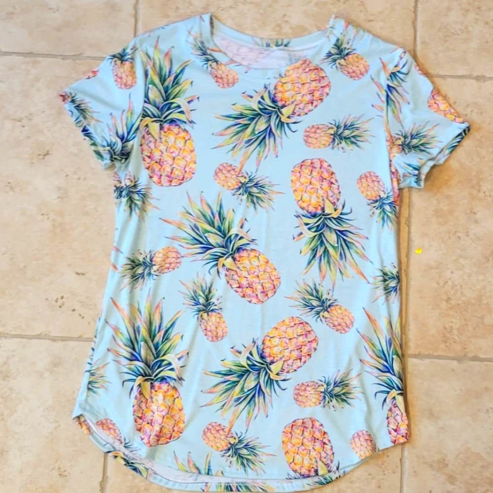 Pineapple shirt